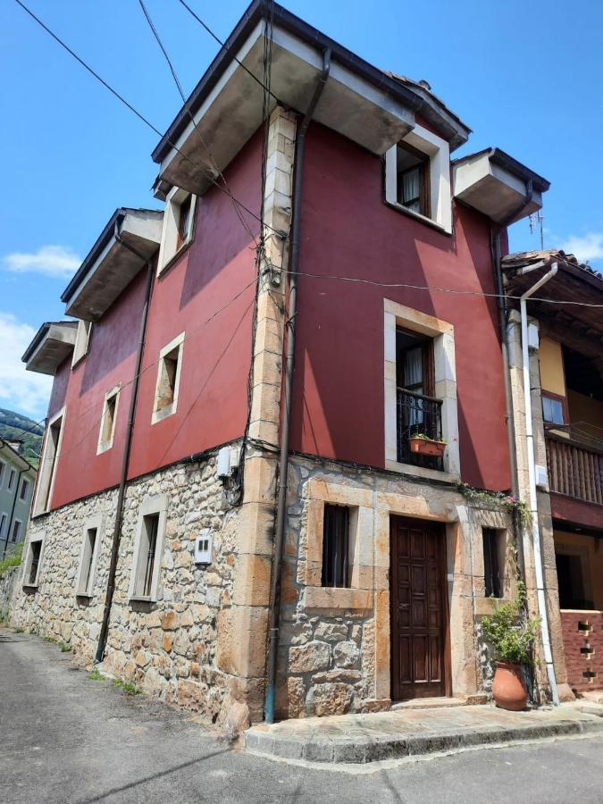 Casa Mestas Guest House Arenas De Cabrales Eksteriør bilde